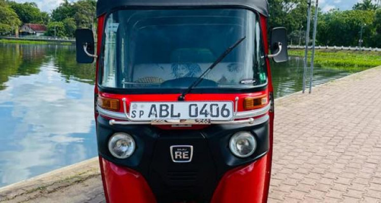 BAJAJ 2016 4 STROKE