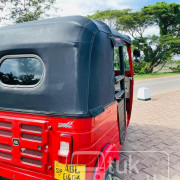 BAJAJ 2016 4 STROKE