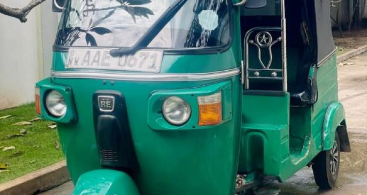 BAJAJ 2012 4 STROKE