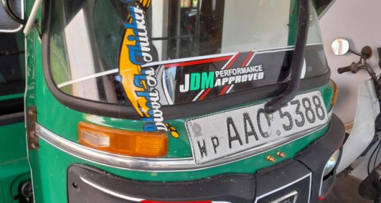 BAJAJ 2014 4 STROKE