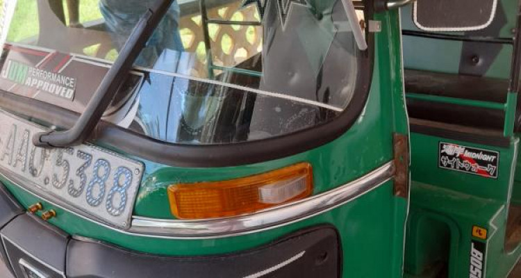 BAJAJ 2014 4 STROKE
