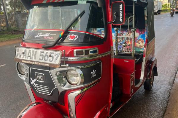 BAJAJ 2014 4 STROKE