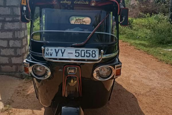 BAJAJ 2012 4 STROKE