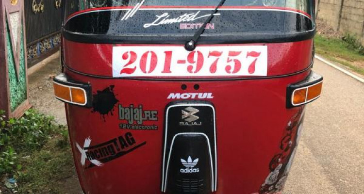 BAJAJ 1995 2 STROKE