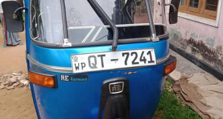 BAJAJ 2009 4 STROKE