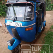 BAJAJ 2009 4 STROKE