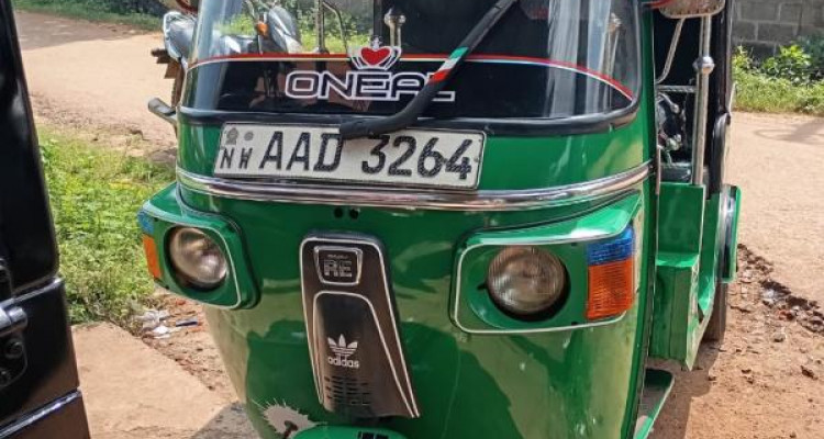 BAJAJ 2012 4 STROKE