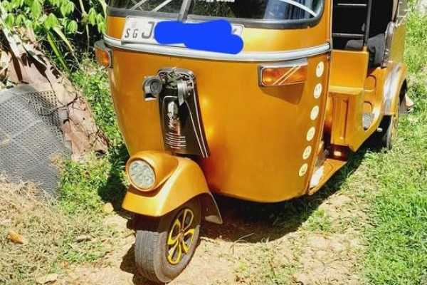 BAJAJ 2005 2 STROKE
