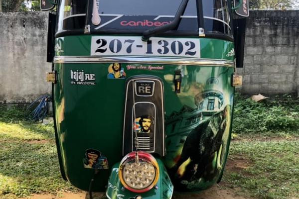 BAJAJ 2000 2 STROKE