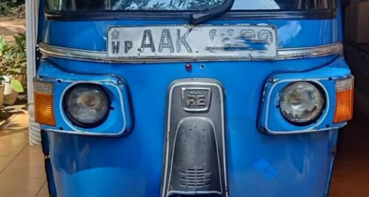 BAJAJ 2013 4 STROKE