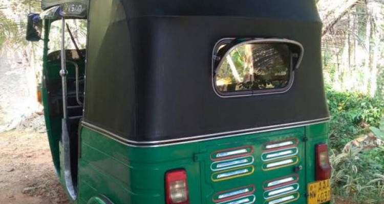 BAJAJ 2012 4 STROKE