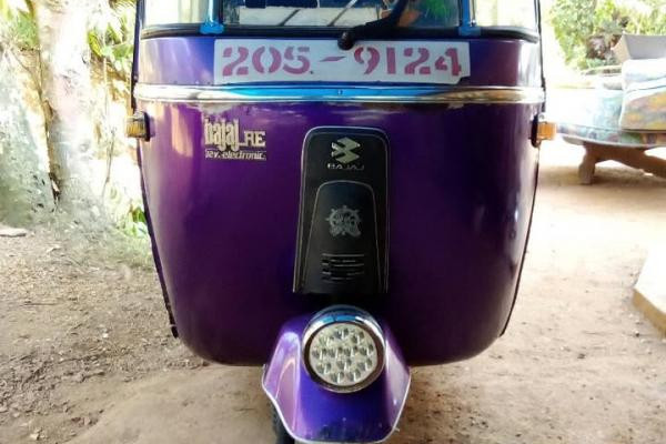 BAJAJ 1998 2 STROKE