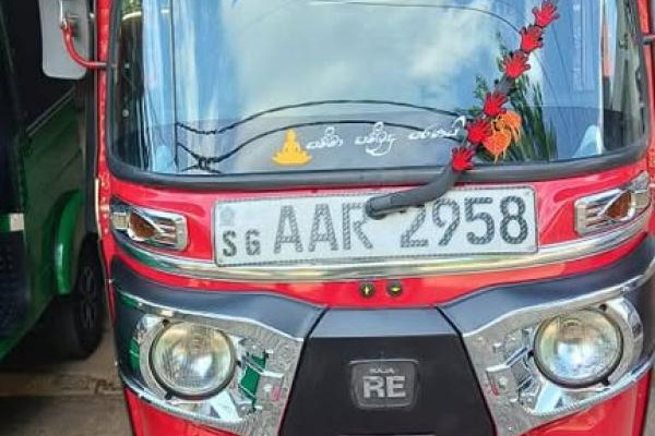 BAJAJ 4 STROKE 2014