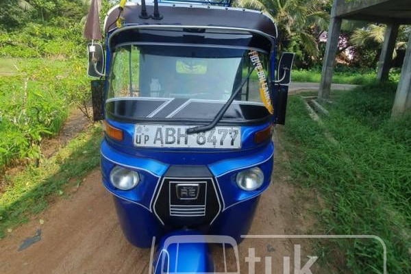 BAJAJ 2015 4 STROKE