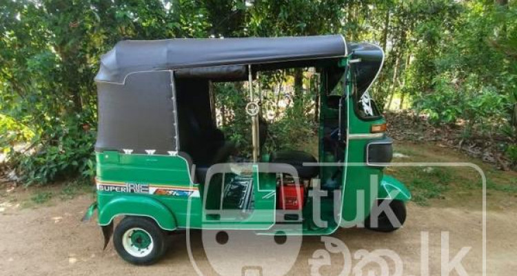 BAJAJ 2014 4 STROKE