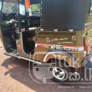 BAJAJ 2000 2 STROKE