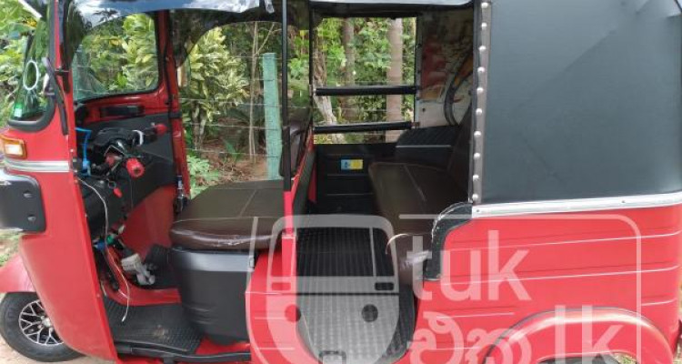 BAJAJ 2017 4 STROKE