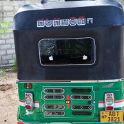 BAJAJ 2019 4 STROKE