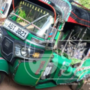 BAJAJ 2019 4 STROKE