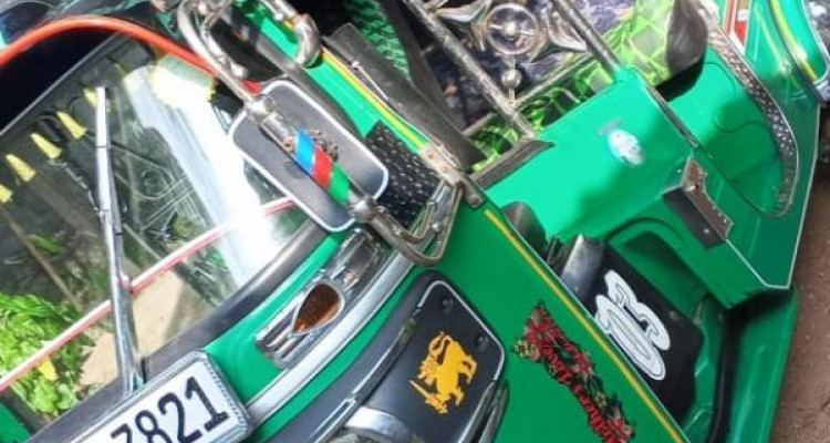BAJAJ 2019 4 STROKE