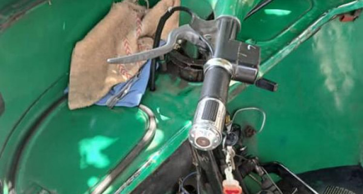 BAJAJ 1998 2 STROKE