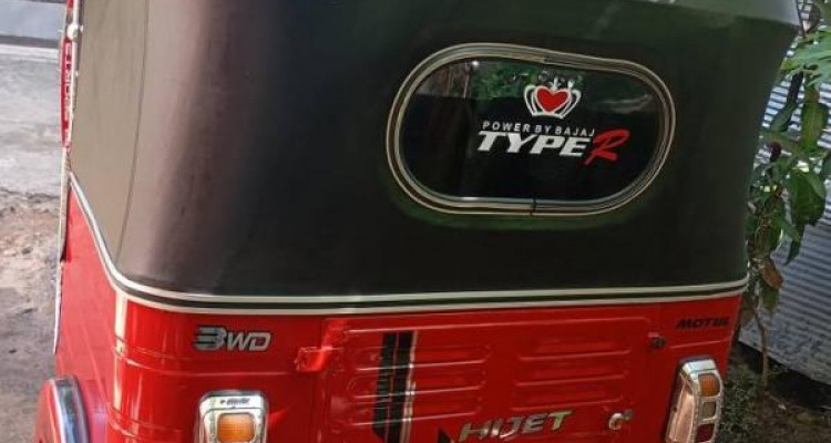 BAJAJ 2011 4 STROKE
