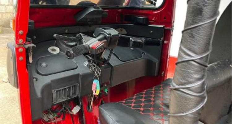 BAJAJ 2015 4 STROKE
