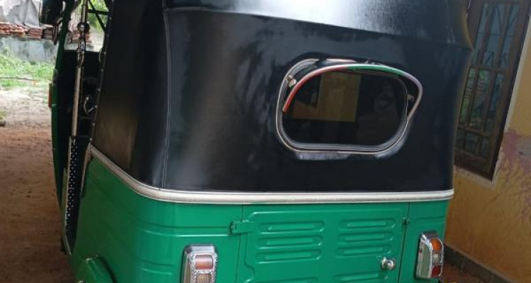 BAJAJ 2013 4 STROKE