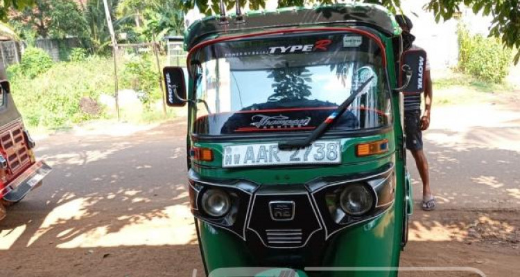 BAJAJ 2014 4 STROKE