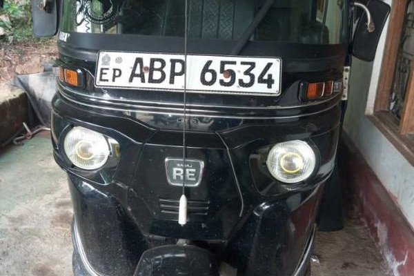 BAJAJ 2017 4 STROKE