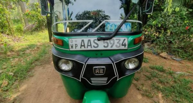 BAJAJ 2014 4 STROKE