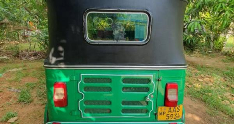 BAJAJ 2014 4 STROKE