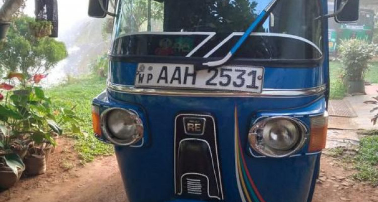 BAJAJ 2013 4 STROKE