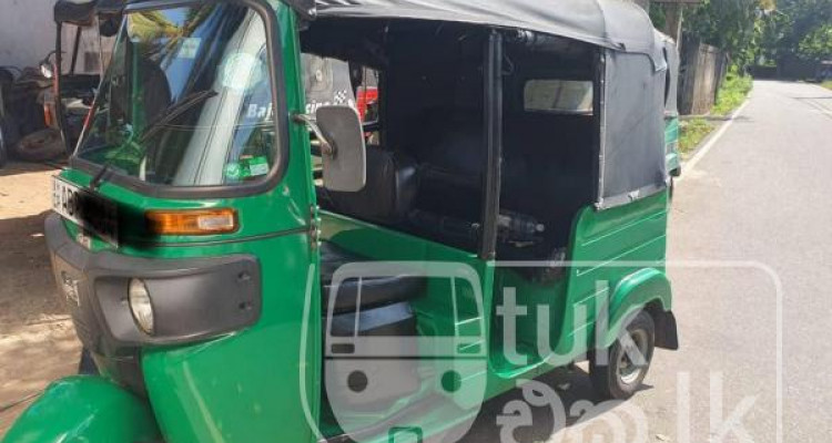 BAJAJ 2017 4 STROKE