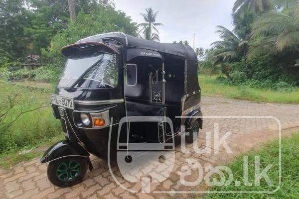 BAJAJ 2011 4 STROKE