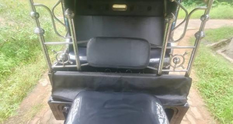 BAJAJ 2011 4 STROKE