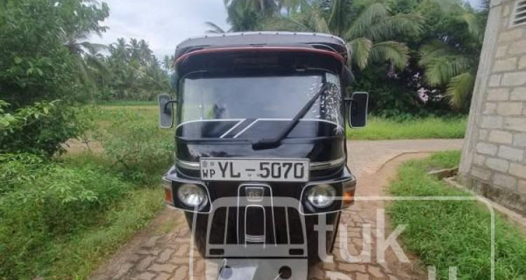 BAJAJ 2011 4 STROKE