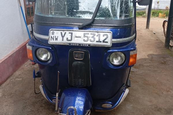 BAJAJ 2011 4 STROKE