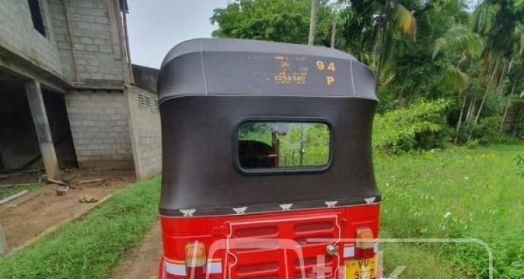 BAJAJ 2012 4 STROKE