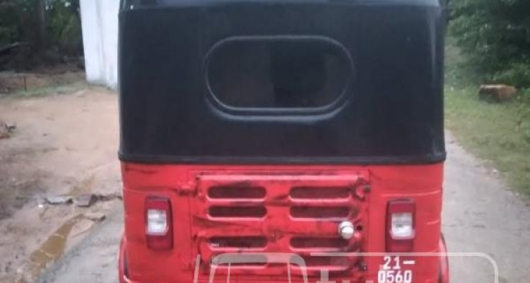 BAJAJ 1992 2 STROKE
