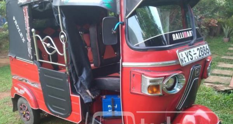 BAJAJ 2012 4 STROKE