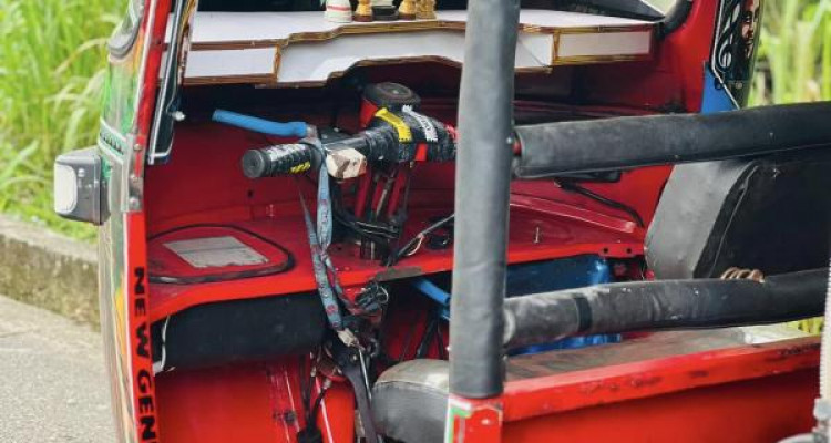 BAJAJ 2003 2 STROKE