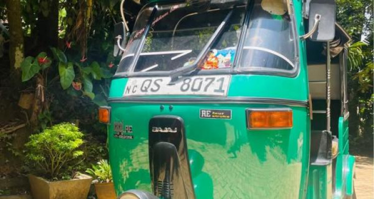 BAJAJ 2009 4 STROKE