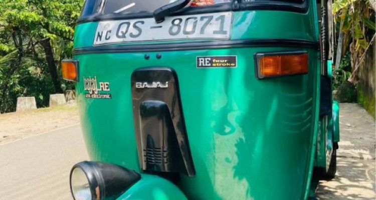 BAJAJ 2009 4 STROKE