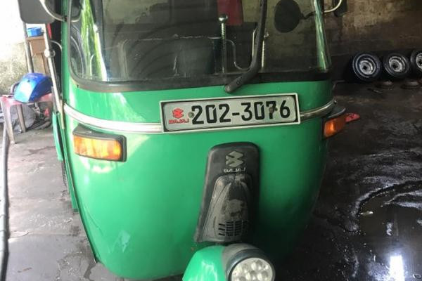 BAJAJ 1992 2 STROKE