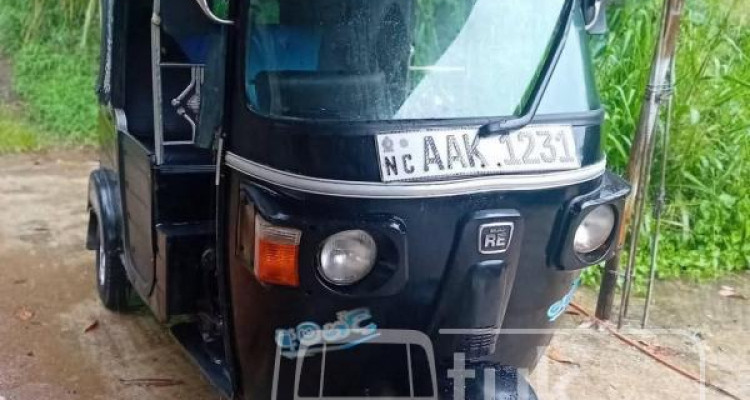 BAJAJ 2013 4 STROKE