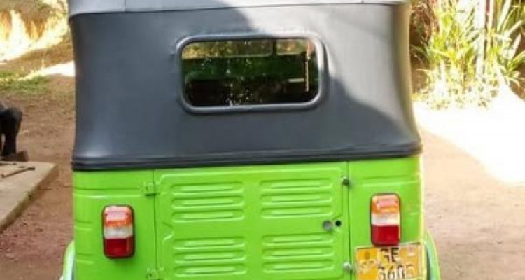 BAJAJ 2001 2 STROKE