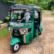BAJAJ 2015 4 STROKE