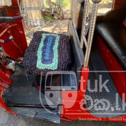 BAJAJ 2009 4 STROKE