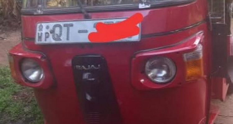 BAJAJ 2009 4 STROKE